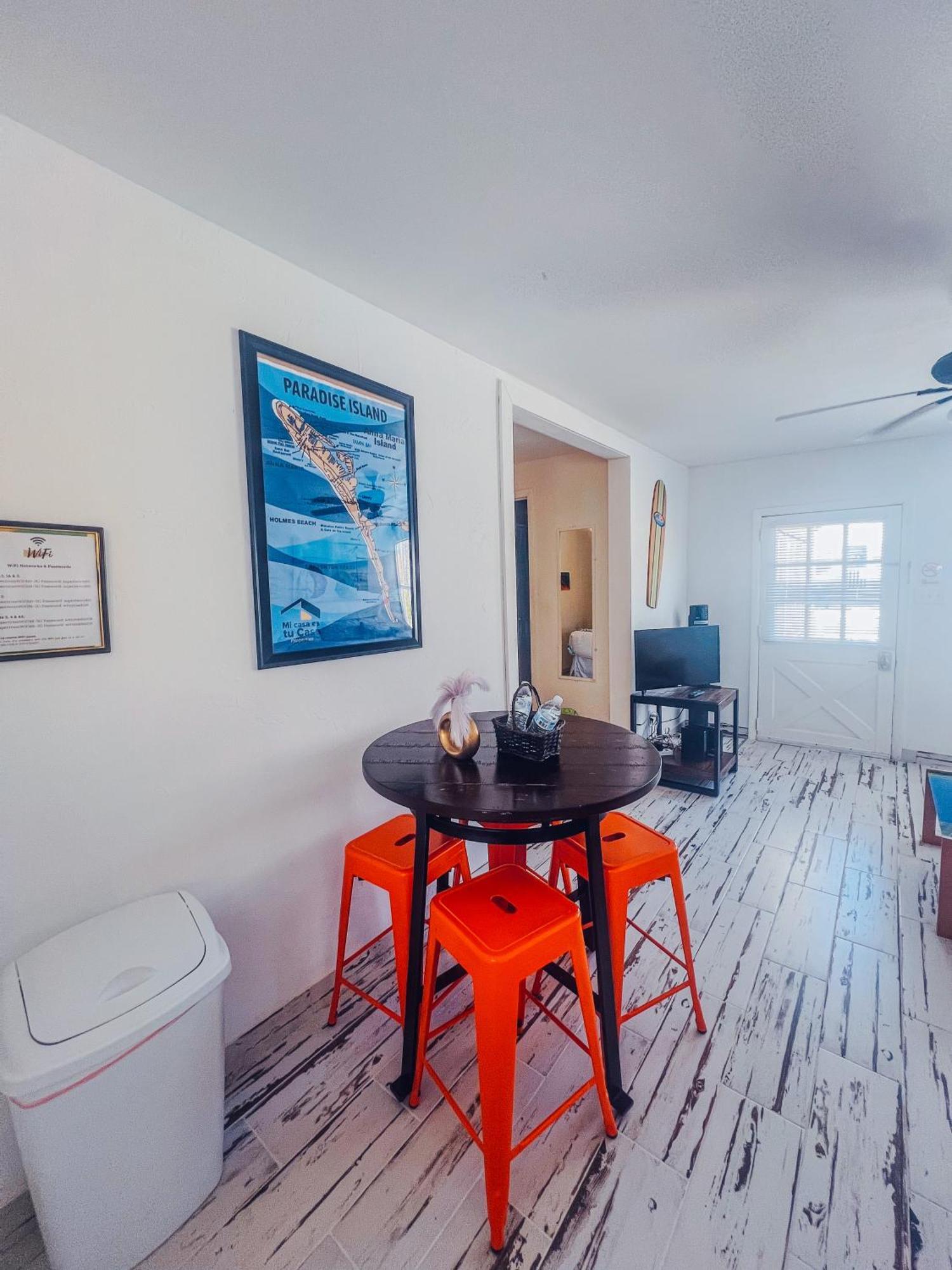 Playa Esmeralda One Bedroom Cottages برادنتون بيتش المظهر الخارجي الصورة