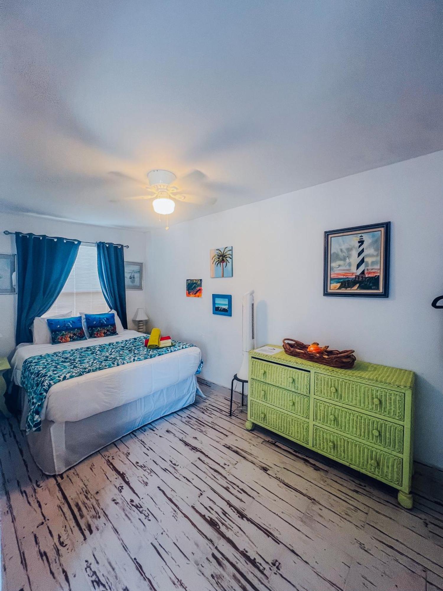 Playa Esmeralda One Bedroom Cottages برادنتون بيتش المظهر الخارجي الصورة