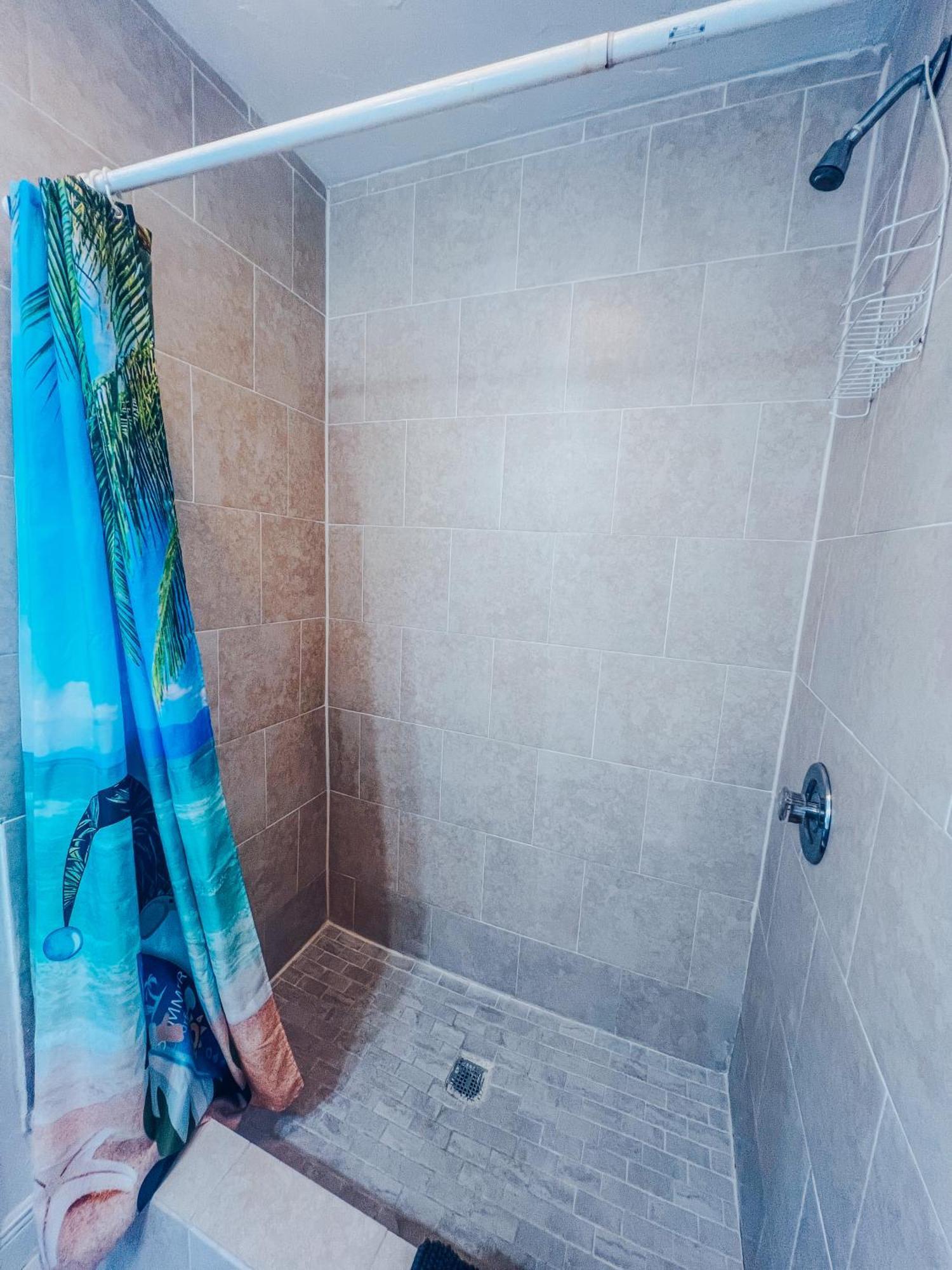 Playa Esmeralda One Bedroom Cottages برادنتون بيتش المظهر الخارجي الصورة