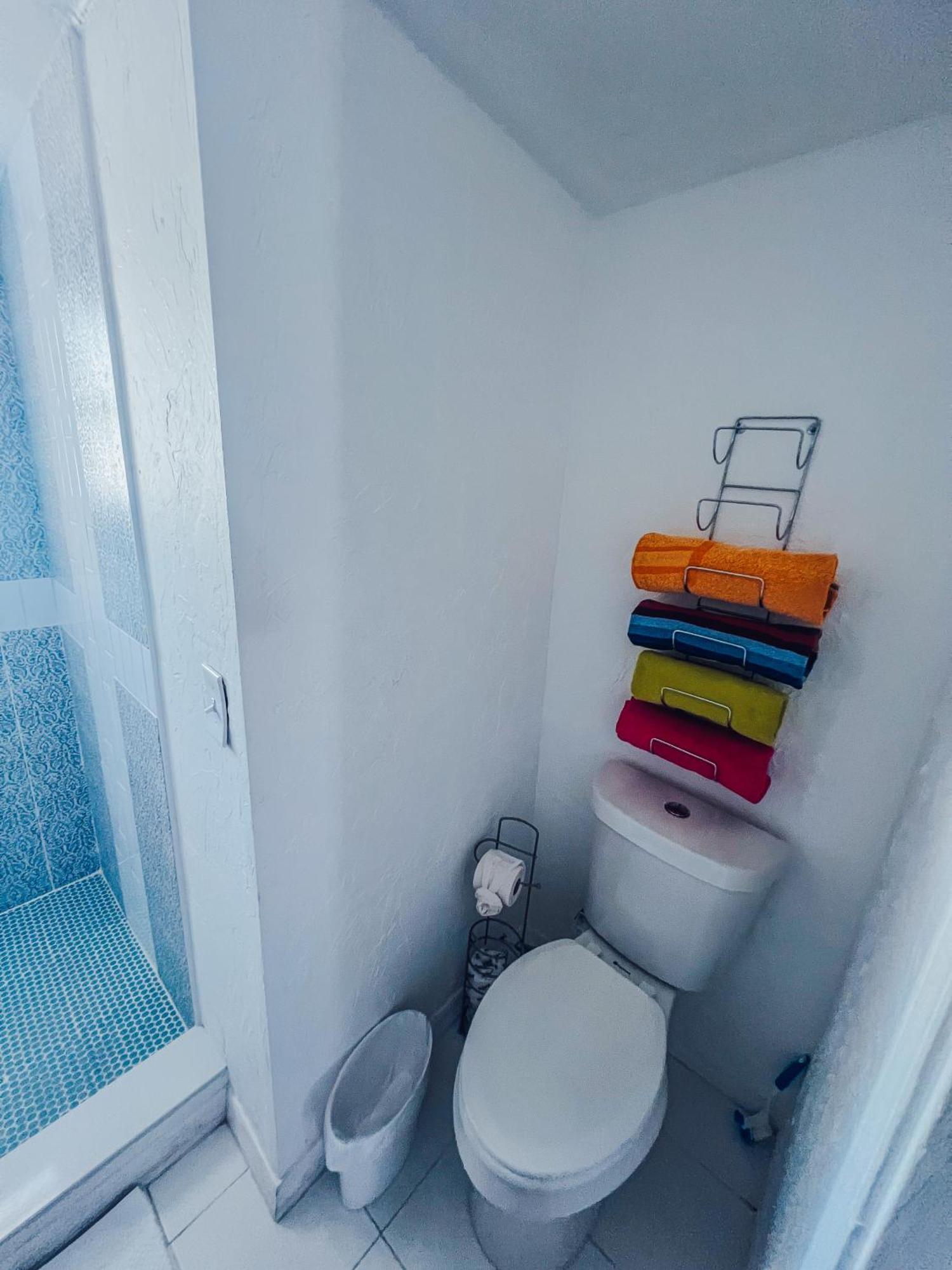 Playa Esmeralda One Bedroom Cottages برادنتون بيتش المظهر الخارجي الصورة